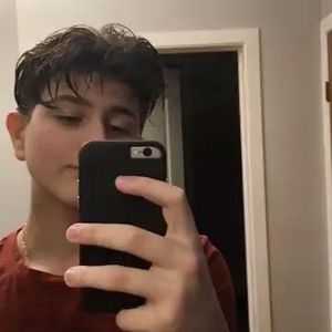 Meet your Posher, Manny